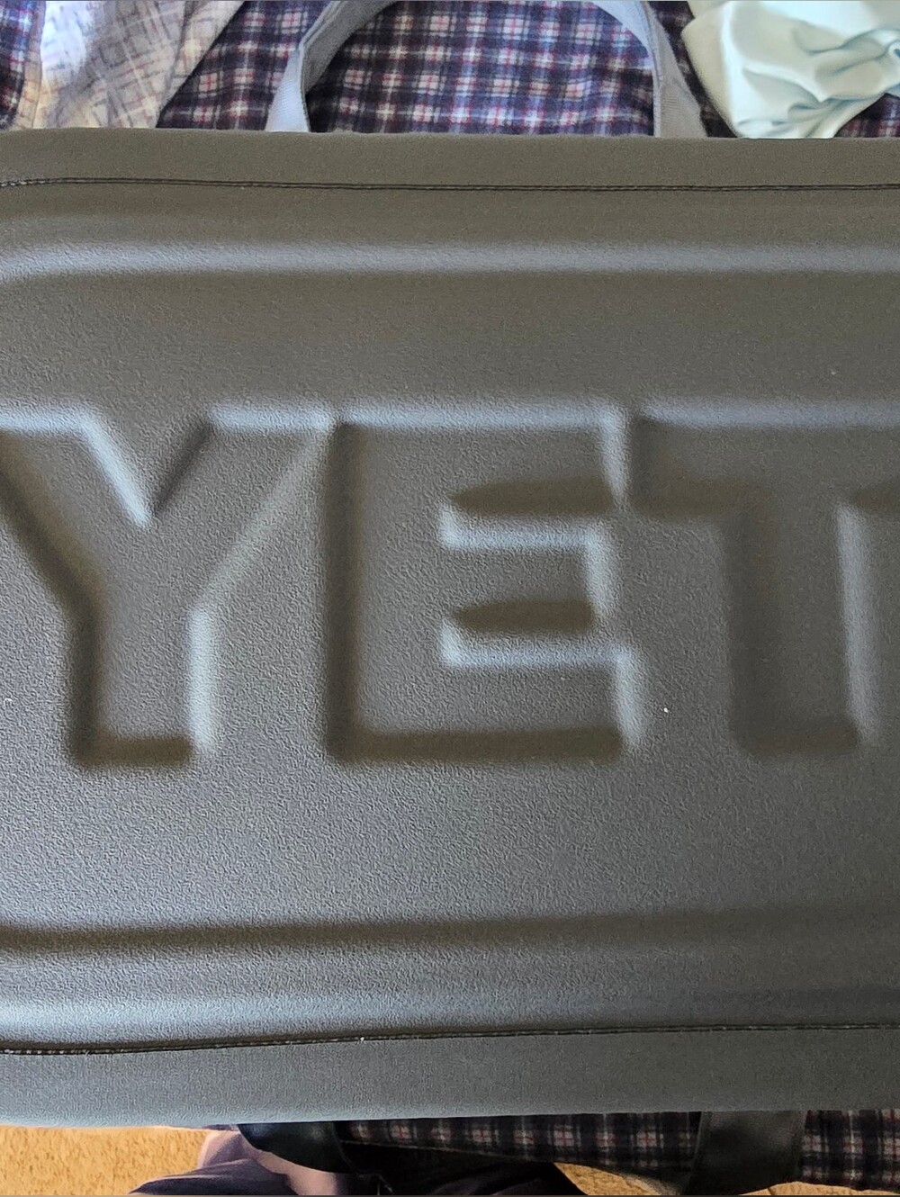 Yeti Two-Tone Gray Soft Cooler Tote Camino 20 - Picture 5 of 6